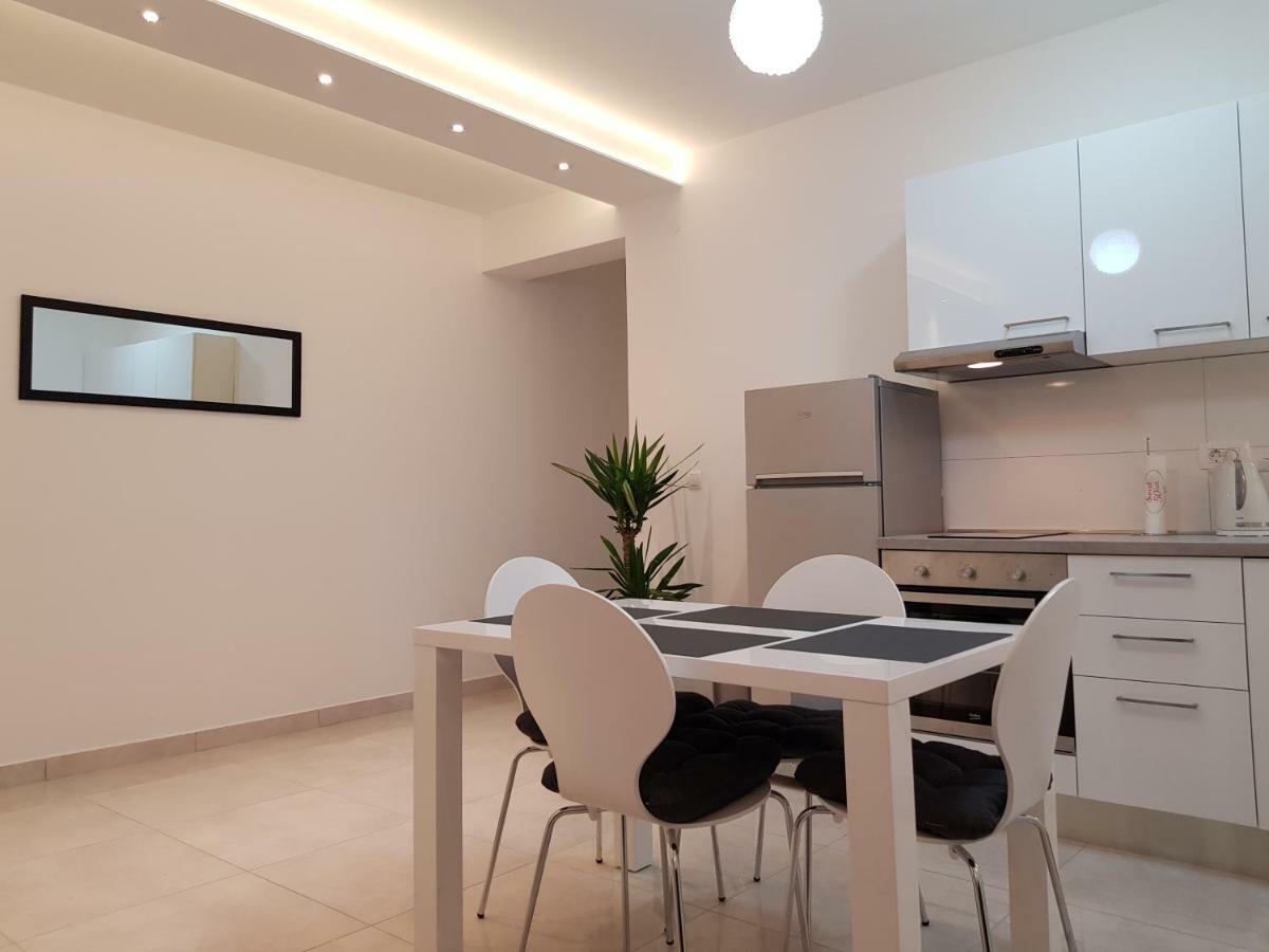 Апартаменты Apartman Cezar Стобрек Экстерьер фото