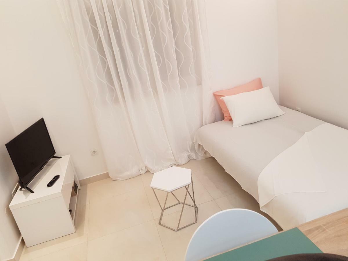 Апартаменты Apartman Cezar Стобрек Экстерьер фото