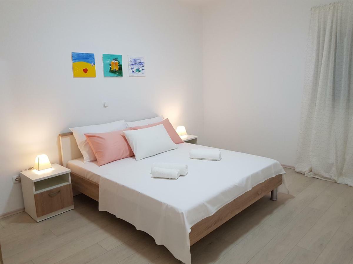 Апартаменты Apartman Cezar Стобрек Экстерьер фото