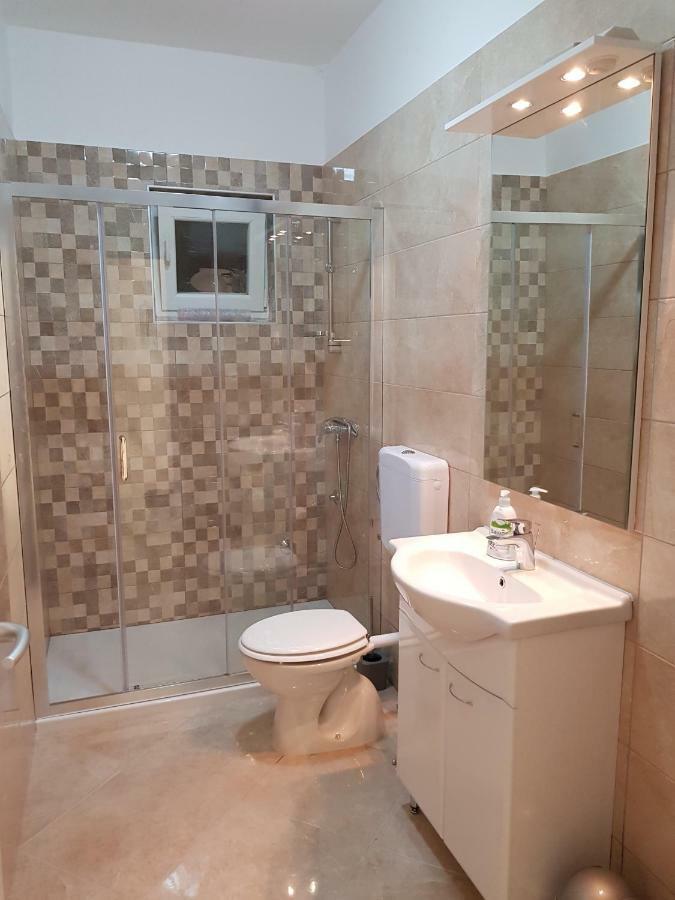 Апартаменты Apartman Cezar Стобрек Экстерьер фото